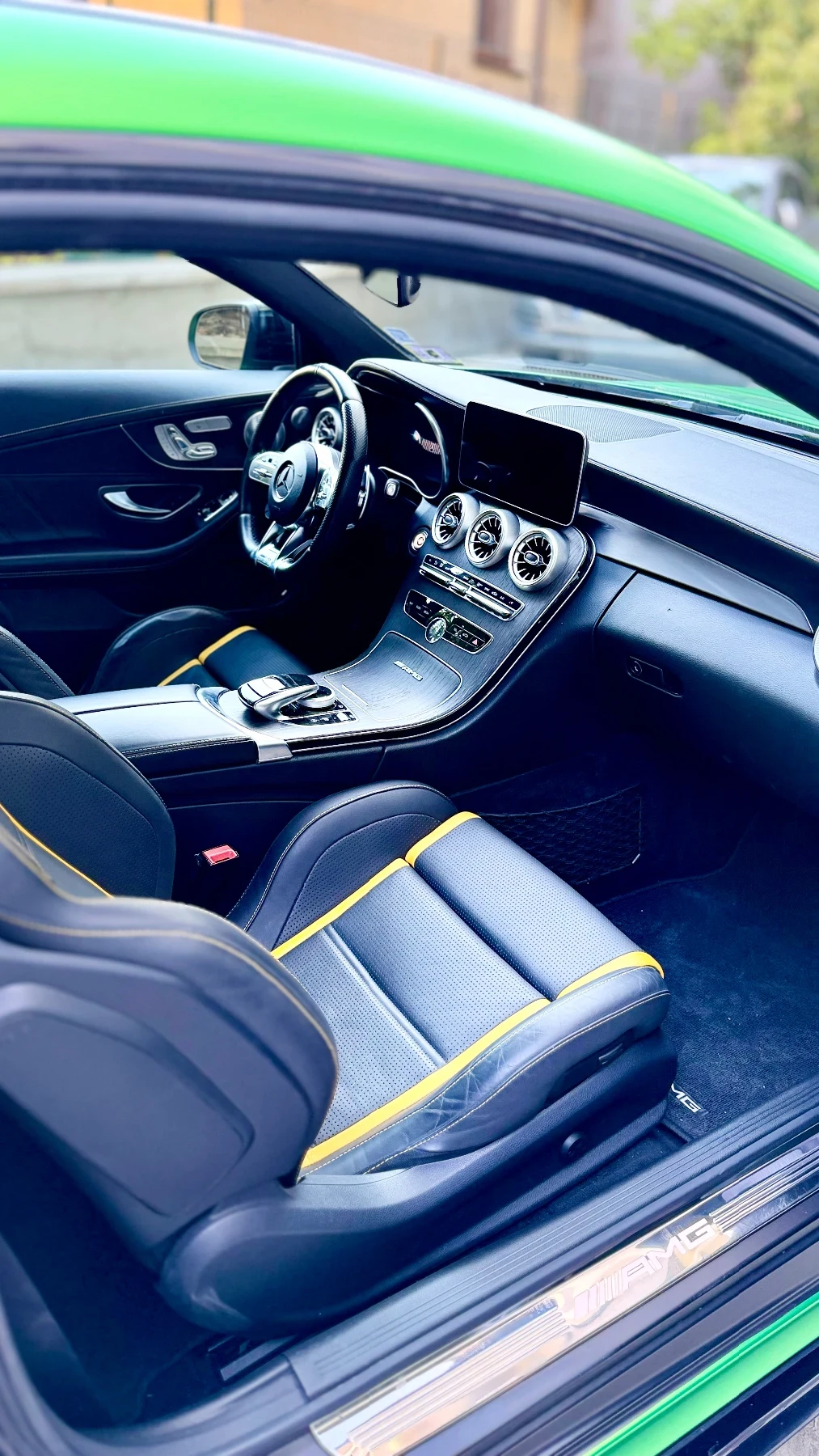 Mercedes-Benz C 63 AMG C63S , снимка 10 - Автомобили и джипове - 55675738