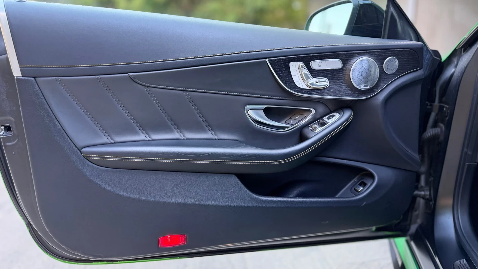 Mercedes-Benz C 63 AMG C63S , снимка 9 - Автомобили и джипове - 55675738