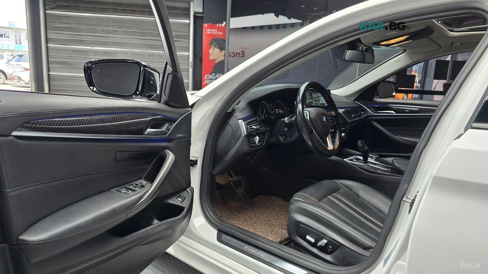 BMW 520 Luxury* M-SPORT* ПОДГРЕВ* ШИБИДАХ* КАМЕРА* HUD* , снимка 9 - Автомобили и джипове - 55854351