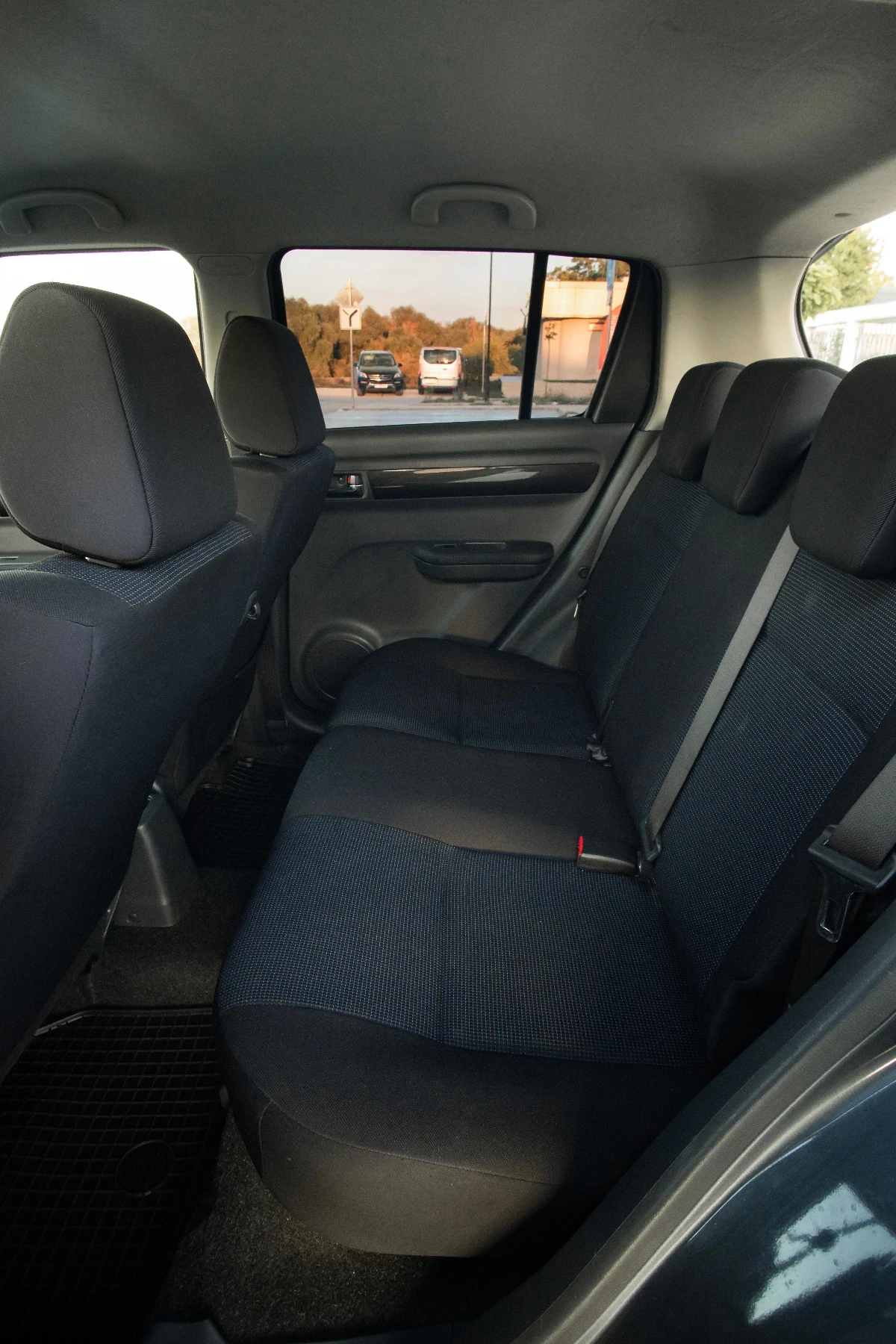 Suzuki Swift, снимка 9 - Автомобили и джипове - 56338431