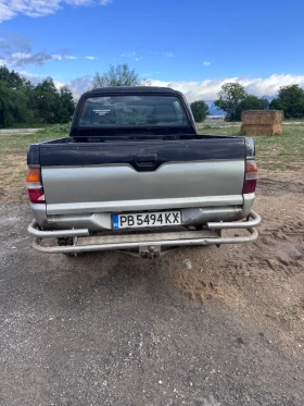 Mitsubishi L200 Пикап, снимка 2
