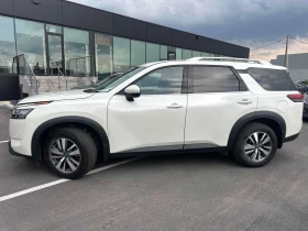 Nissan Pathfinder * SL * CARFAX * ОФИЦИАЛЕН ДИЛЪР, снимка 2