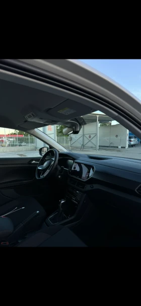 VW T-Cross 1.0 2024г 110hp - 19500 € / 38138.68 лв. - 25863094 4