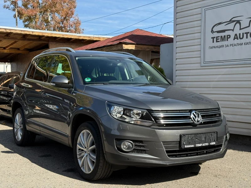 VW Tiguan 2.0TDI* 177к.с* СЕРВИЗНА КНИЖКА С ПЪЛНА ИСТОРИЯ , снимка 3 - Автомобили и джипове - 47633421