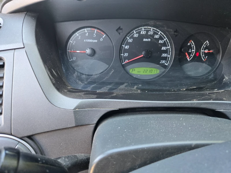 SsangYong Kyron, снимка 12 - Автомобили и джипове - 51747108