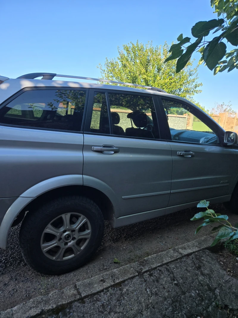 SsangYong Kyron, снимка 7 - Автомобили и джипове - 51747108
