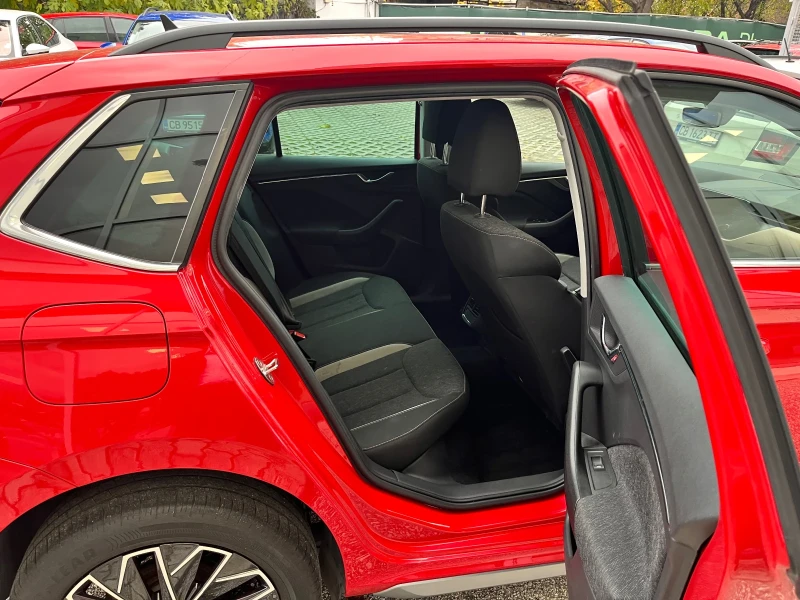 Skoda Kamiq 1.0 TSI, снимка 8 - Автомобили и джипове - 52311101