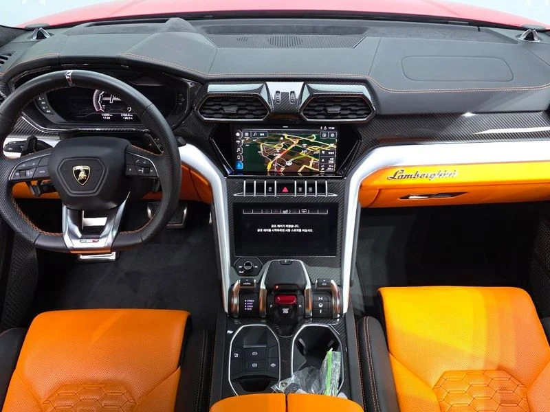 Lamborghini Urus 4.0 DHU Automatic, снимка 7 - Автомобили и джипове - 55813545