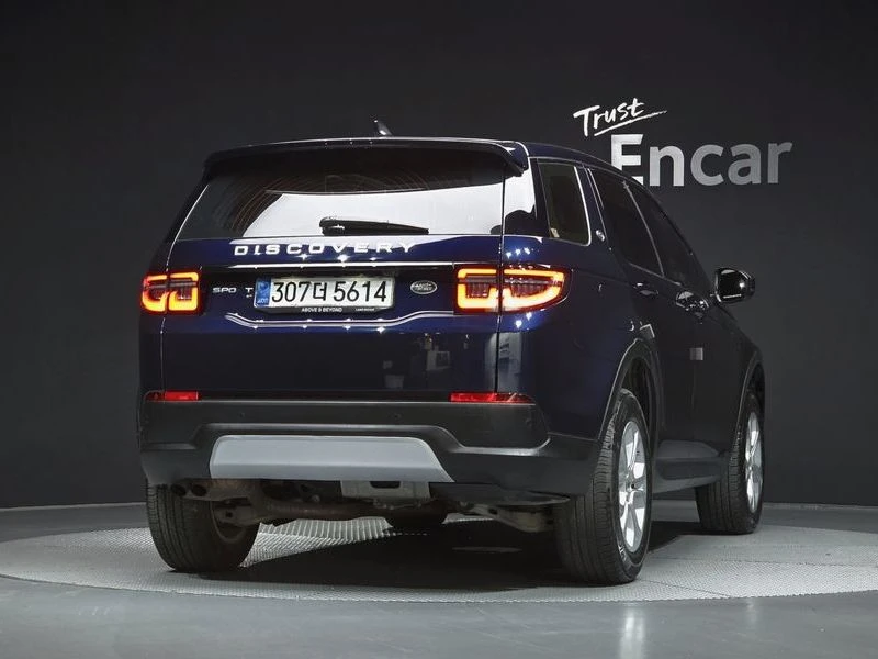 Land Rover Discovery Sport 2.0 Automatic, снимка 4 - Автомобили и джипове - 55841195