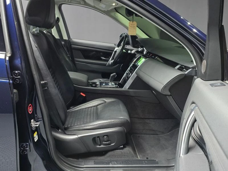 Land Rover Discovery Sport 2.0 Automatic, снимка 11 - Автомобили и джипове - 55841195
