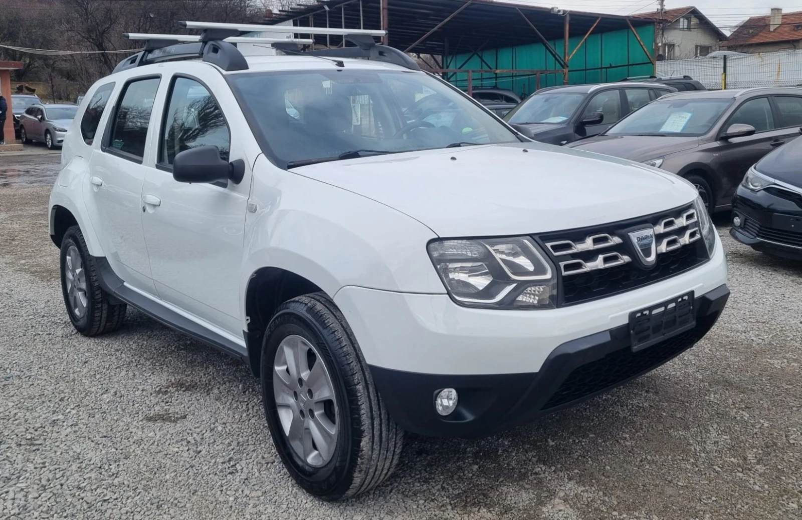 Dacia Duster 1.6i* GPL* FACE* NAVi*  - изображение 3