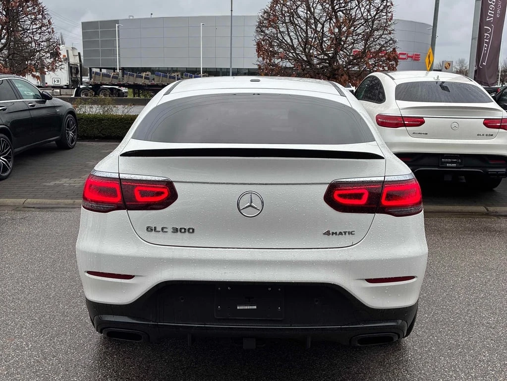 Mercedes-Benz GLC 300 * CARFAX * БЕЗ ПЪРВОНАЧАЛНА ВНОСКА - изображение 4