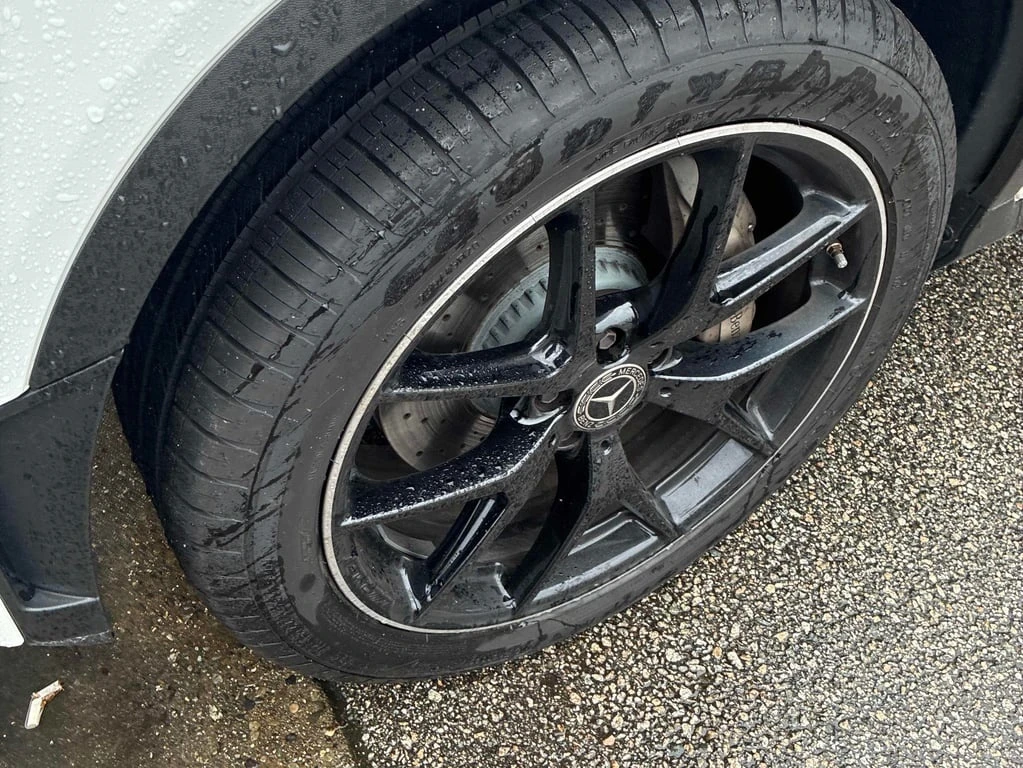 Mercedes-Benz GLC 300 * CARFAX * БЕЗ ПЪРВОНАЧАЛНА ВНОСКА - изображение 7