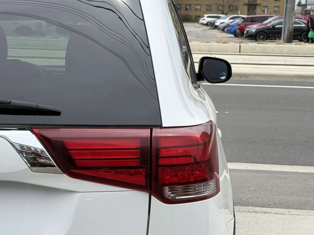 Mitsubishi Outlander * CARFAX * ЦЕНА ДО БГ - изображение 6