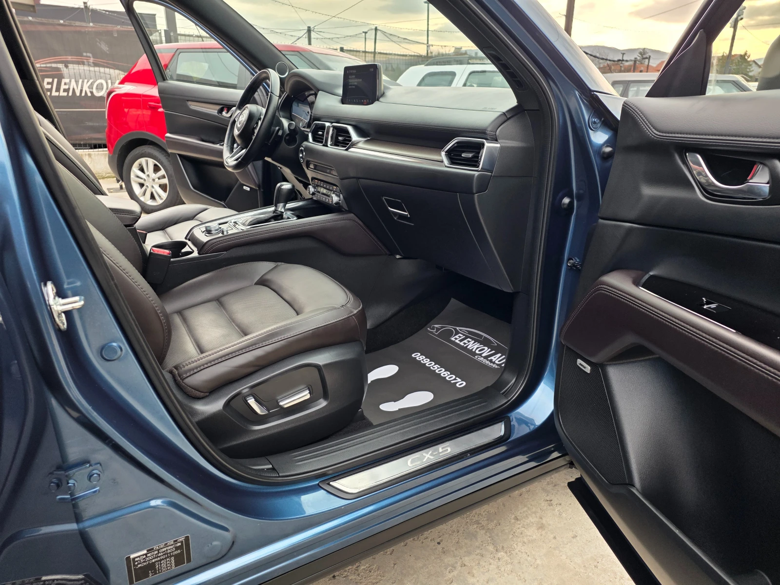Mazda CX-5 FACLIFT 2020г 2.5I-194к.с-EURO 6d-4X4-ШВЕЙЦАРИЯ, снимка 14 - Автомобили и джипове - 53713181