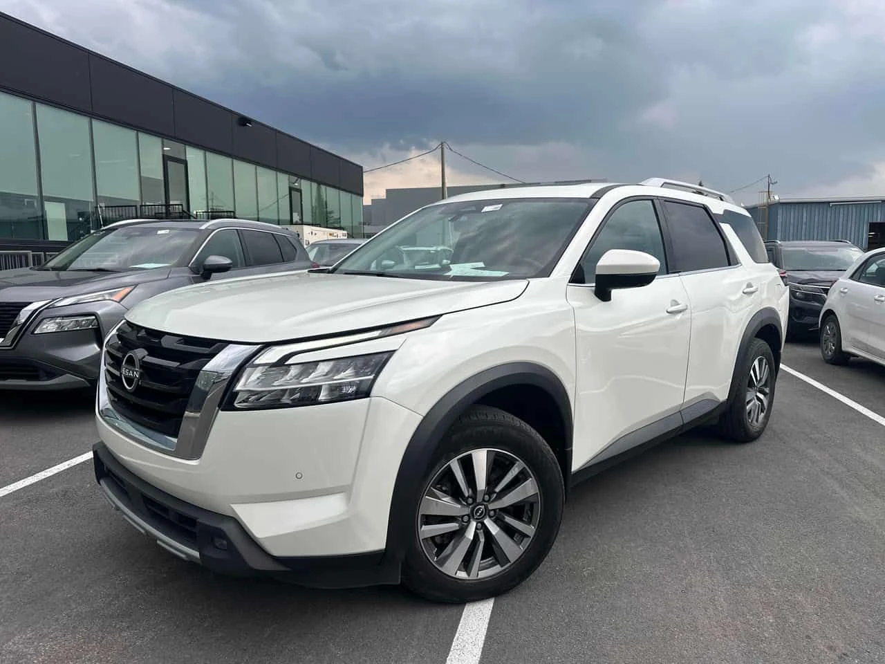 Nissan Pathfinder * SL * CARFAX * ОФИЦИАЛЕН ДИЛЪР
