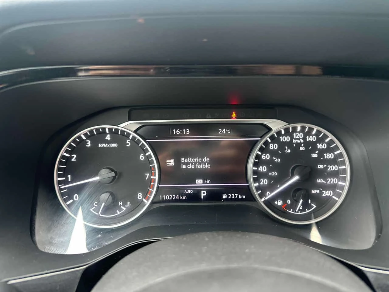 Nissan Pathfinder * SL * CARFAX * ОФИЦИАЛЕН ДИЛЪР, снимка 8 - Автомобили и джипове - 55508737