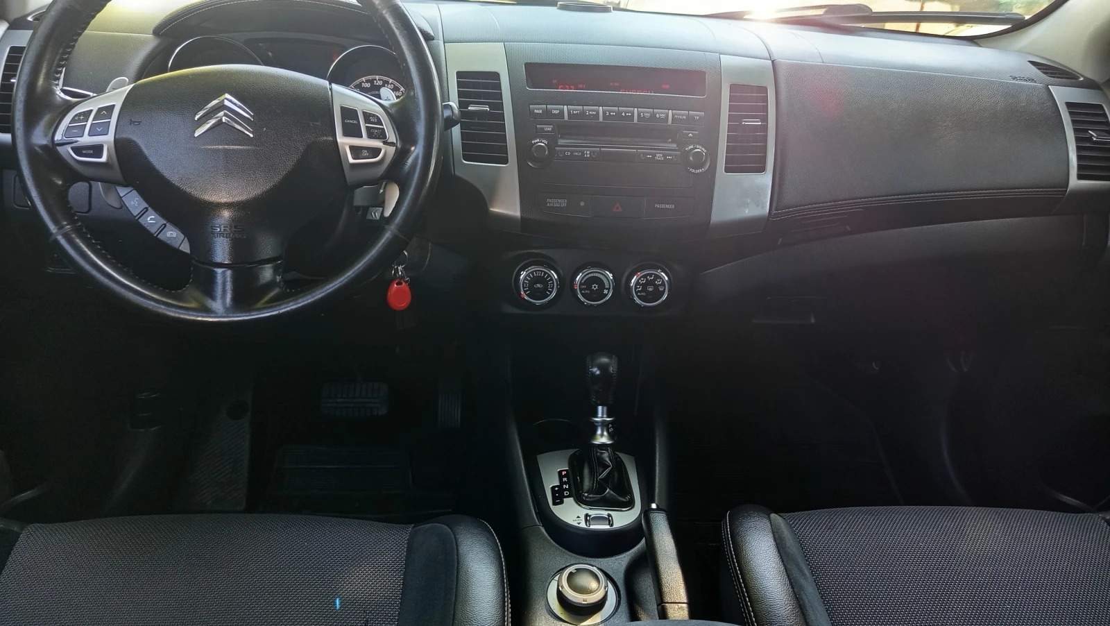 Citroen C-Crosser 2.2HDI AVTOMAT 4X4 , снимка 13 - Автомобили и джипове - 55681456