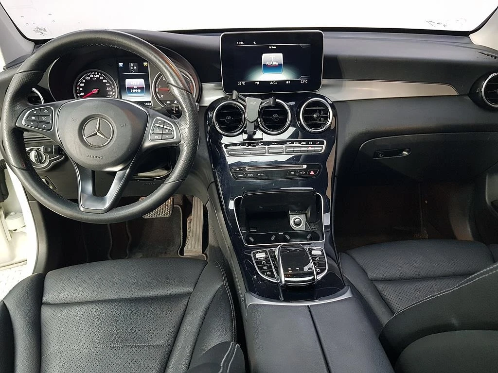 Mercedes-Benz GLC 220 d 4MATIC, снимка 5 - Автомобили и джипове - 55753108