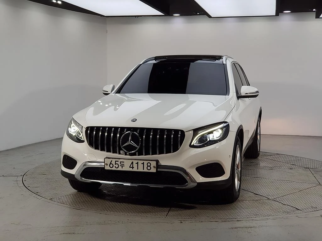 Mercedes-Benz GLC 220 d 4MATIC, снимка 2 - Автомобили и джипове - 55753108