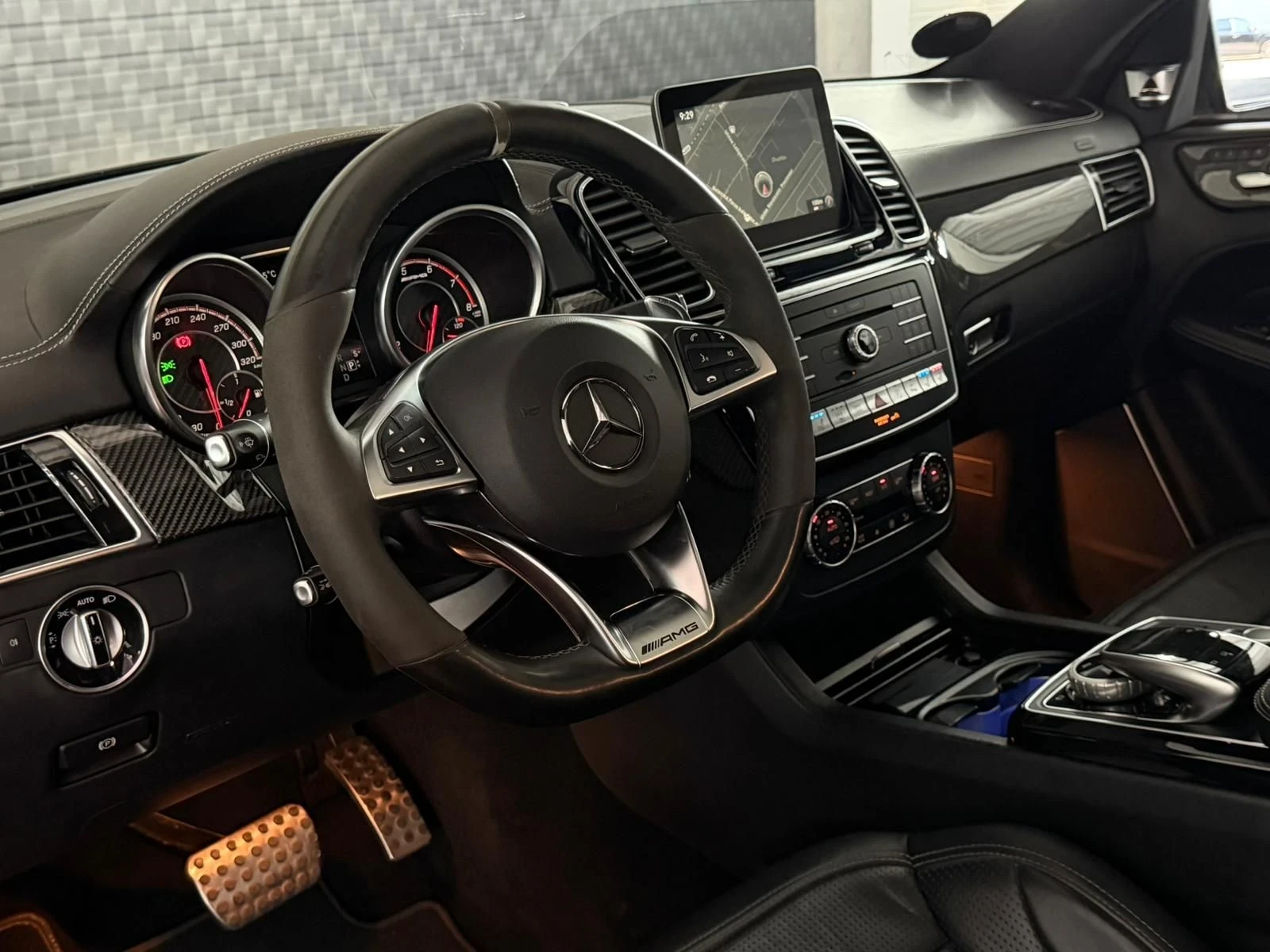 Mercedes-Benz GLE 63 S AMG MERCEDES-BENZ GLE 63 S AMG COUPE / 612 �.�. / MATT | Mobile.bg � ����������� 10