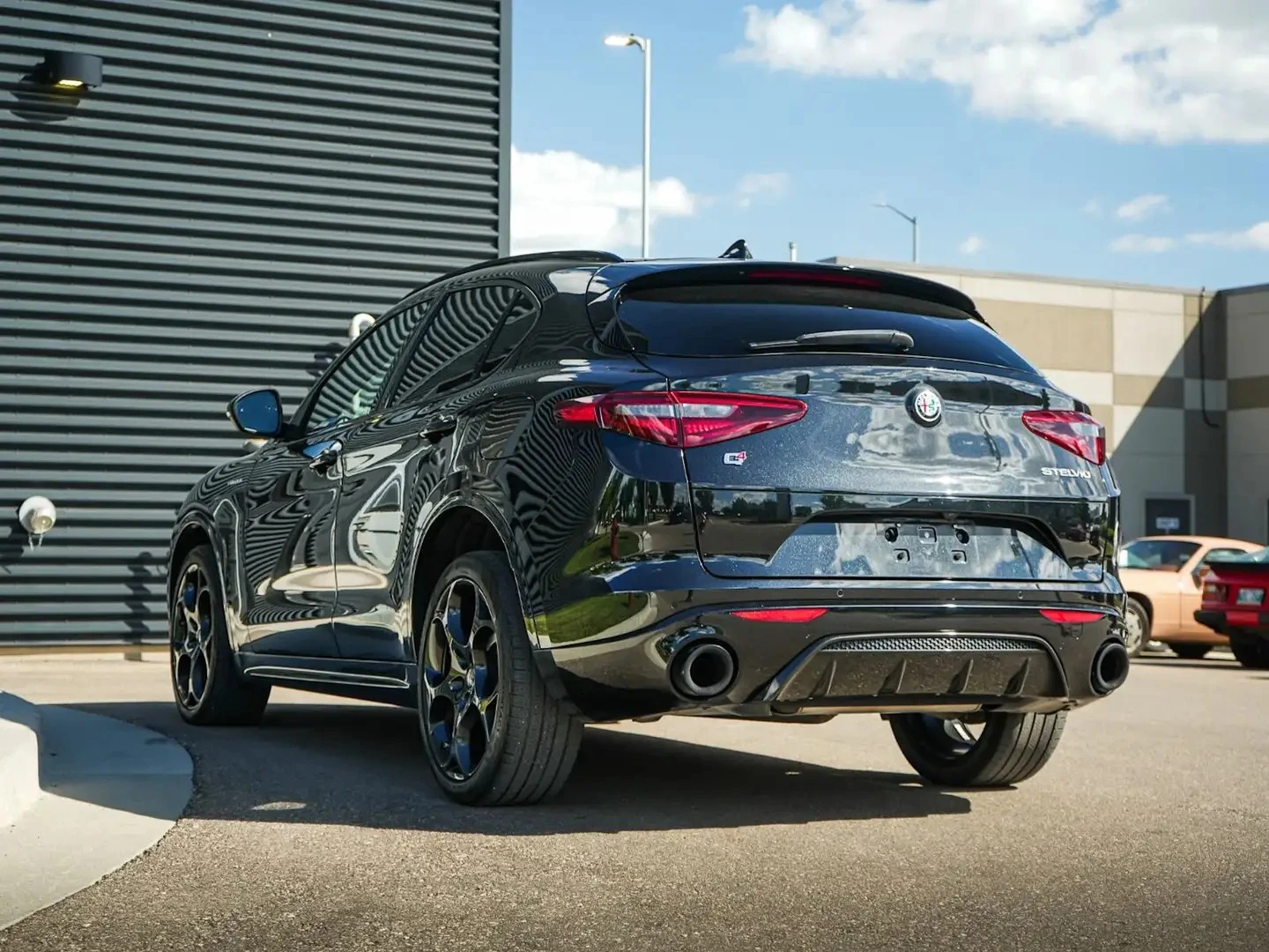 Alfa Romeo Stelvio VELOCE Q4 ЦЕНА ДО БЪЛГАРИЯ АВТОКРЕДИТ, снимка 3 - Автомобили и джипове - 55931077