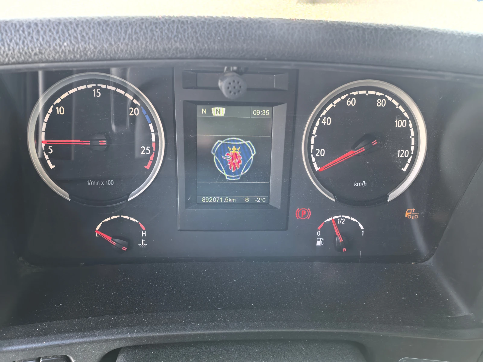 Scania R 450 ADR-AT - изображение 6