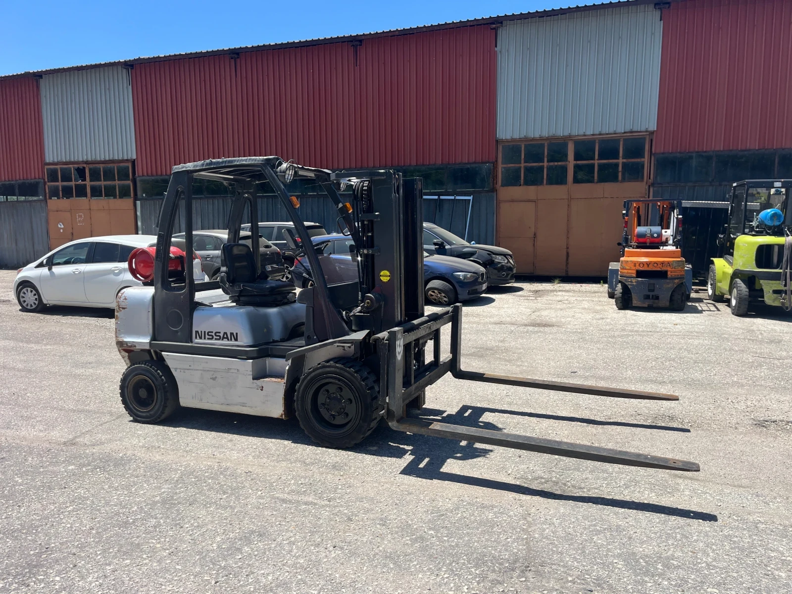  Nissan | Mobile.bg   1