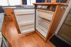 Каравана HYMER / ERIBA Nova 392 B+ Тента, снимка 12