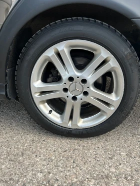 Mercedes-Benz E 320, снимка 12
