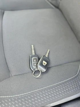 Dacia Sandero, снимка 16