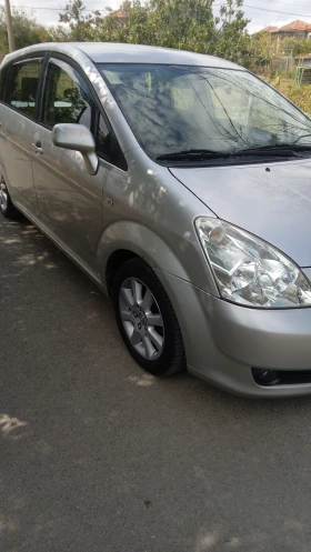 Toyota Corolla verso, снимка 9