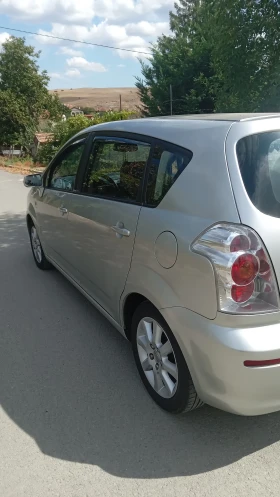Toyota Corolla verso, снимка 1