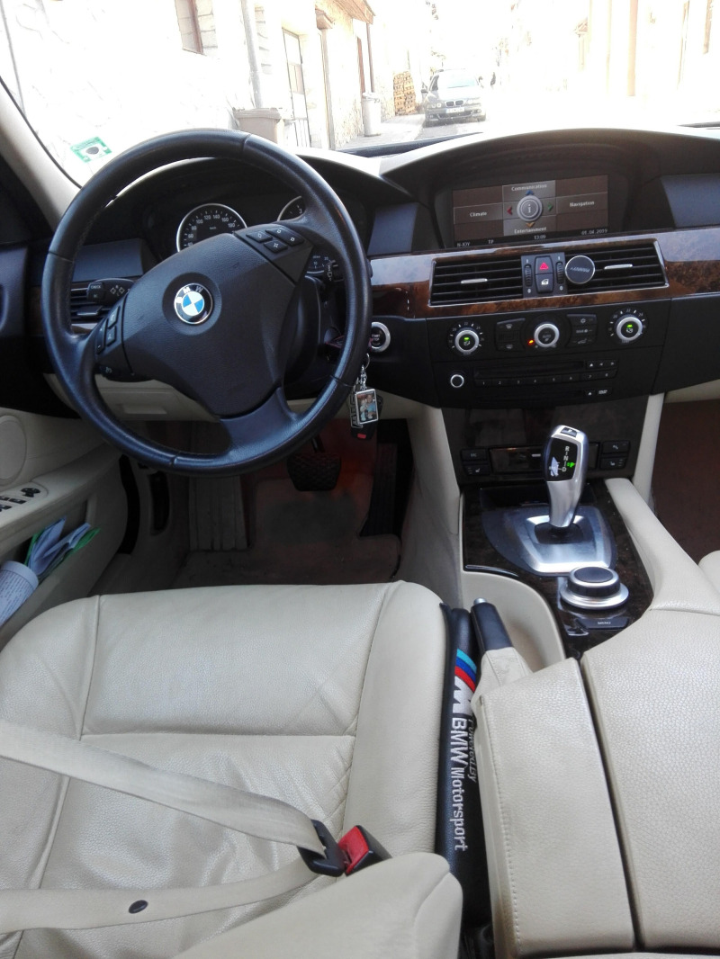 BMW 530, снимка 11 - Автомобили и джипове - 45438209