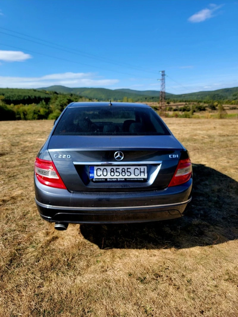 Mercedes-Benz C 220 2.2cdi, снимка 4 - Автомобили и джипове - 47425808