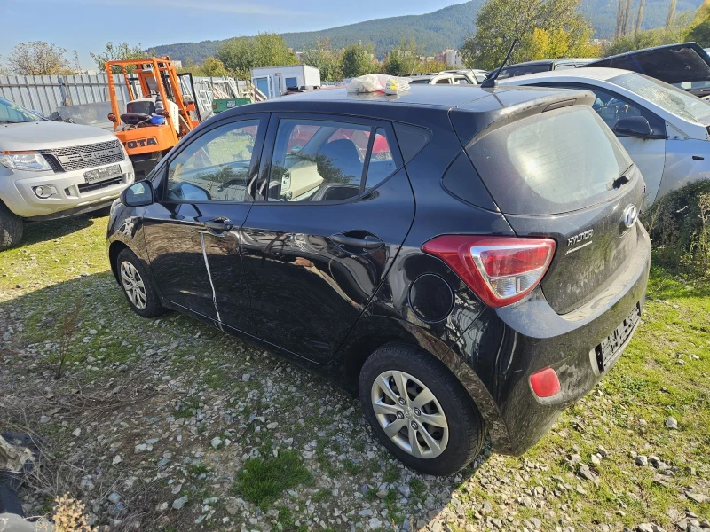 Hyundai I10 1.0i, снимка 4 - Автомобили и джипове - 47715915