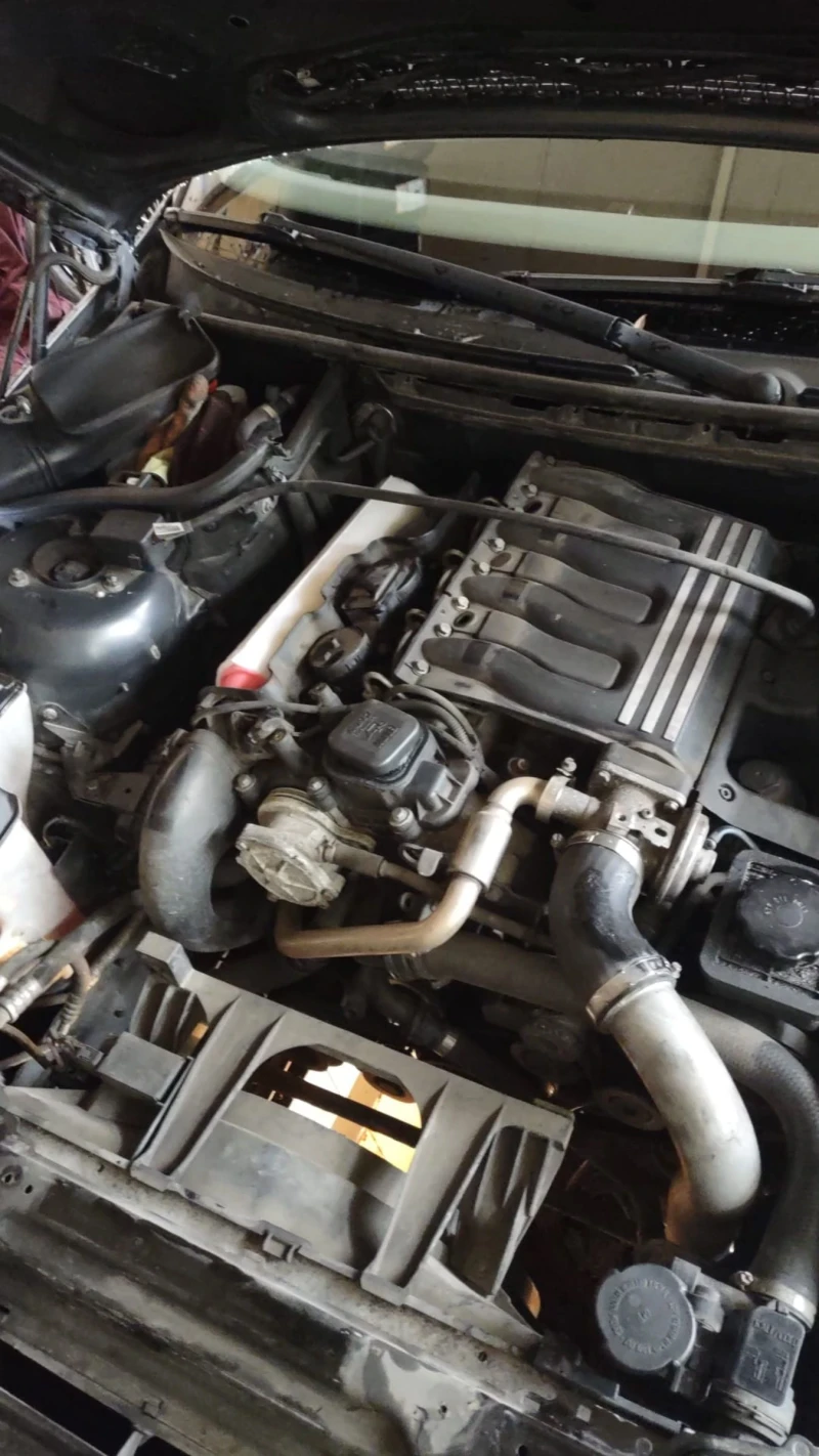 BMW 318, снимка 8 - Автомобили и джипове - 52374211