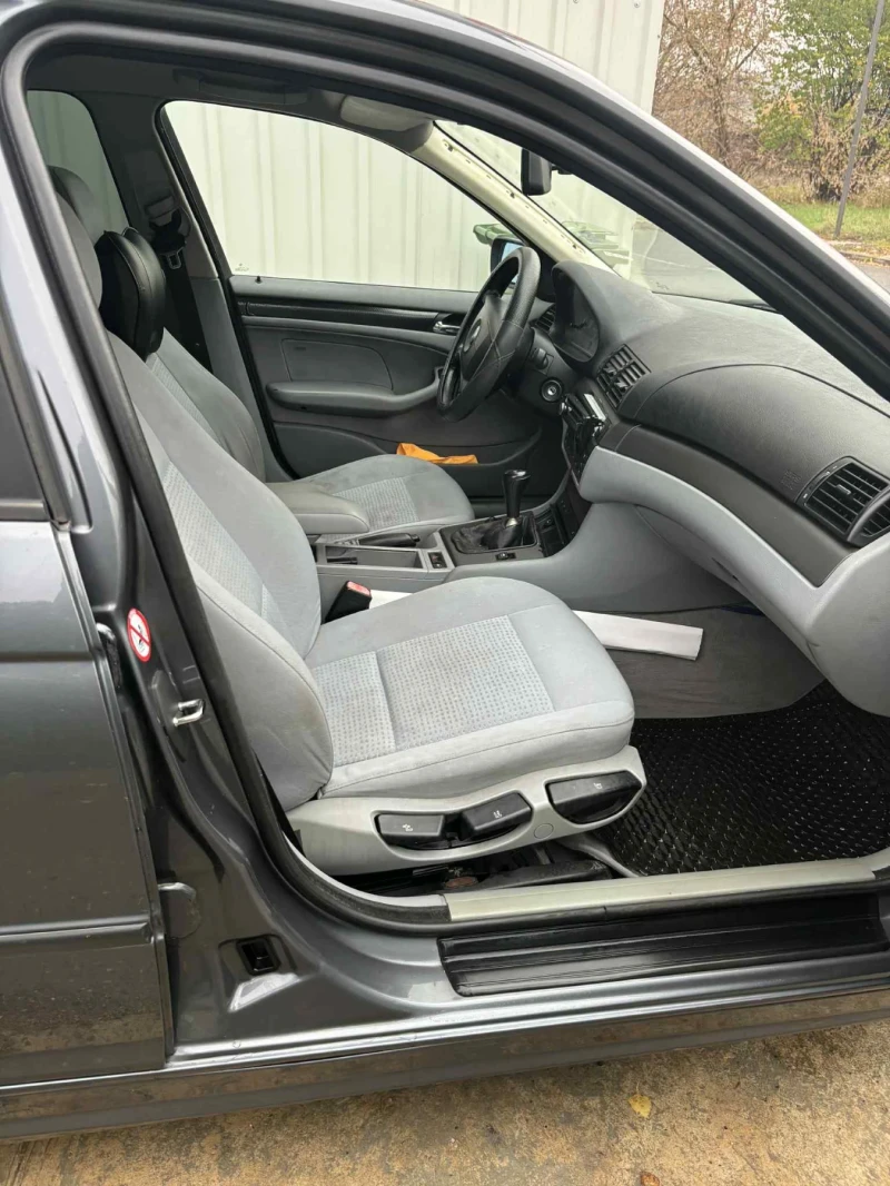 BMW 318, снимка 7 - Автомобили и джипове - 52374211