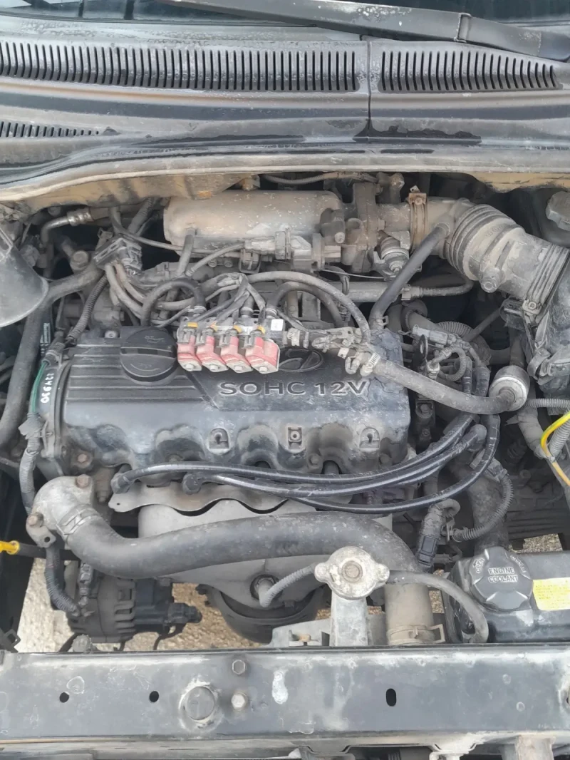 Hyundai Getz 1.4 бензин газ , снимка 9 - Автомобили и джипове - 52627680