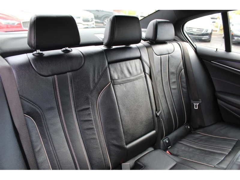 BMW 530 * 530i xdrive luxury line toit navi led mags 19, снимка 10 - Автомобили и джипове - 52805696