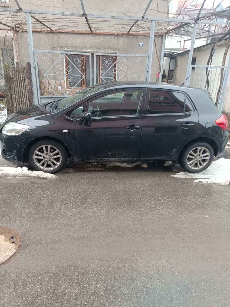 Toyota Auris, снимка 6 - Автомобили и джипове - 53210994