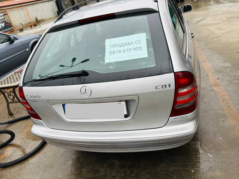 Mercedes-Benz C 220, снимка 3 - Автомобили и джипове - 53220600