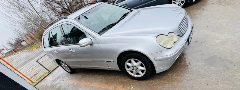 Mercedes-Benz C 220, снимка 13 - Автомобили и джипове - 53220600