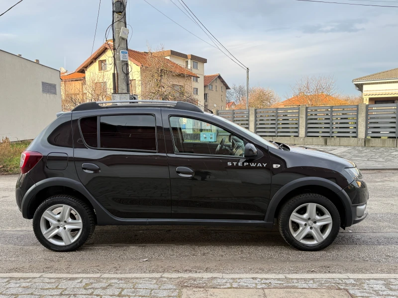 Dacia Sandero STEPWAY-105х.к-ШВЕЙЦАРИЯ, снимка 4 - Автомобили и джипове - 53261544