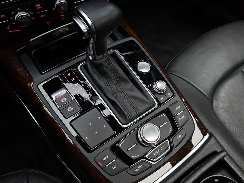 Audi A6 3.0 TDI Quattro, снимка 9 - Автомобили и джипове - 54560670