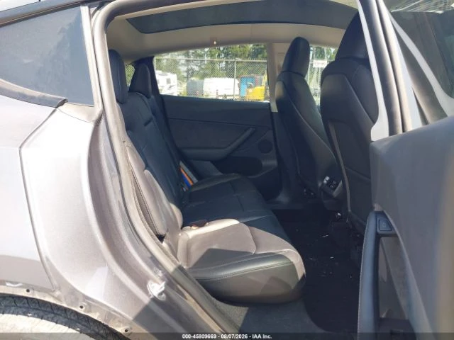 Tesla Model Y RWD* КОЖА* ПОДГРЕВ* ПАНОРАМА* , снимка 8 - Автомобили и джипове - 55639043
