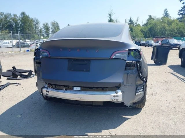 Tesla Model Y RWD* КОЖА* ПОДГРЕВ* ПАНОРАМА* , снимка 6 - Автомобили и джипове - 55639043