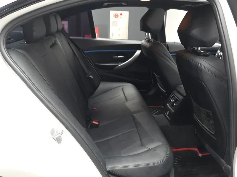 BMW 320 d-MSport - САМО 30% АВАНС, снимка 12 - Автомобили и джипове - 55706054