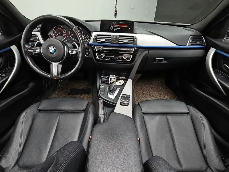 BMW 320 i M Sports - САМО 30% АВАНС, снимка 7 - Автомобили и джипове - 55896890