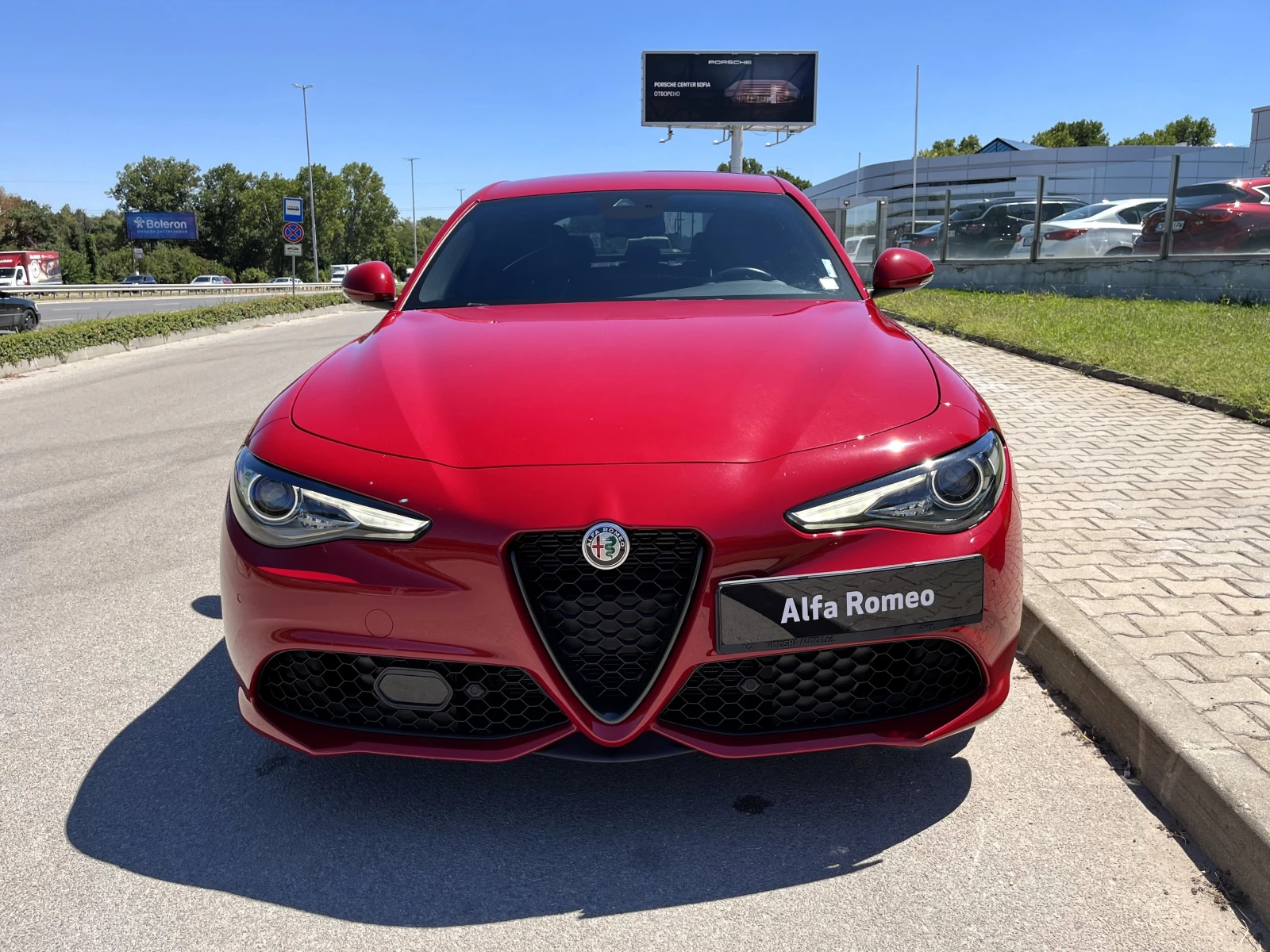 Alfa Romeo Giulia Veloce Q4 280hp - изображение 2